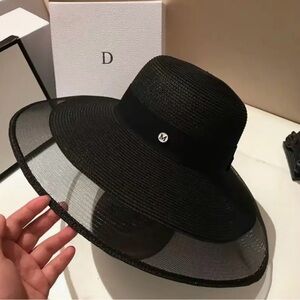 Women’s Black Wide Brim Sun Hat - M Accent